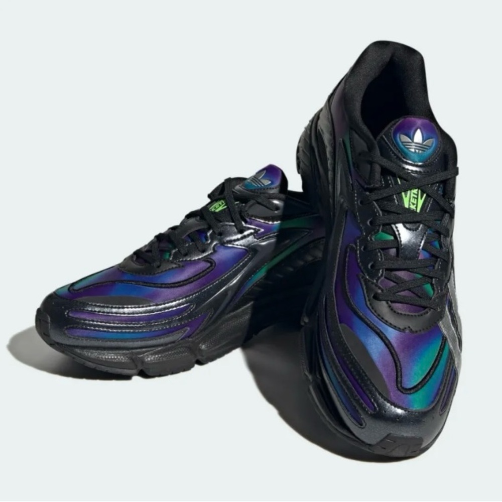 Adidas ORKETRO 2 Iridescent Multicolor Sneaker Black with Solar Green/Purple NWT